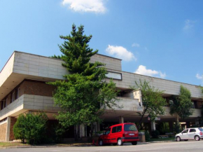 Гостиница Hotel of Bulgarian Academy of Sciences, София